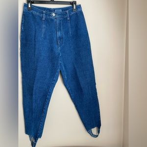True Vintage Match 80s Stirrup Medium Wash Denim Jeans